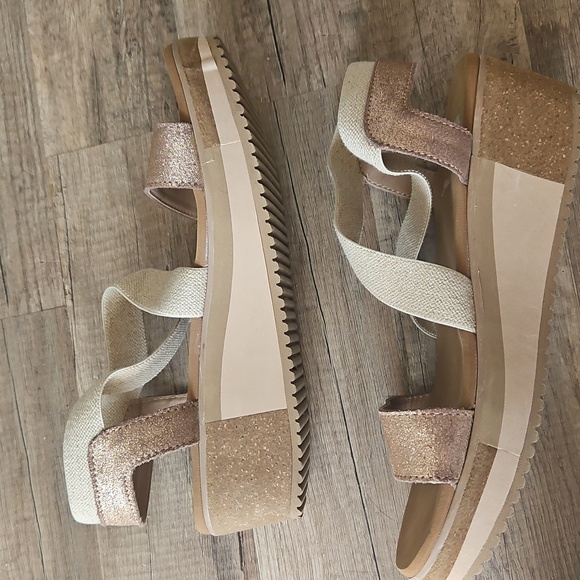 Yellow Box Bronze And Khaki "Cork" Wedges - Picture 4 of 7